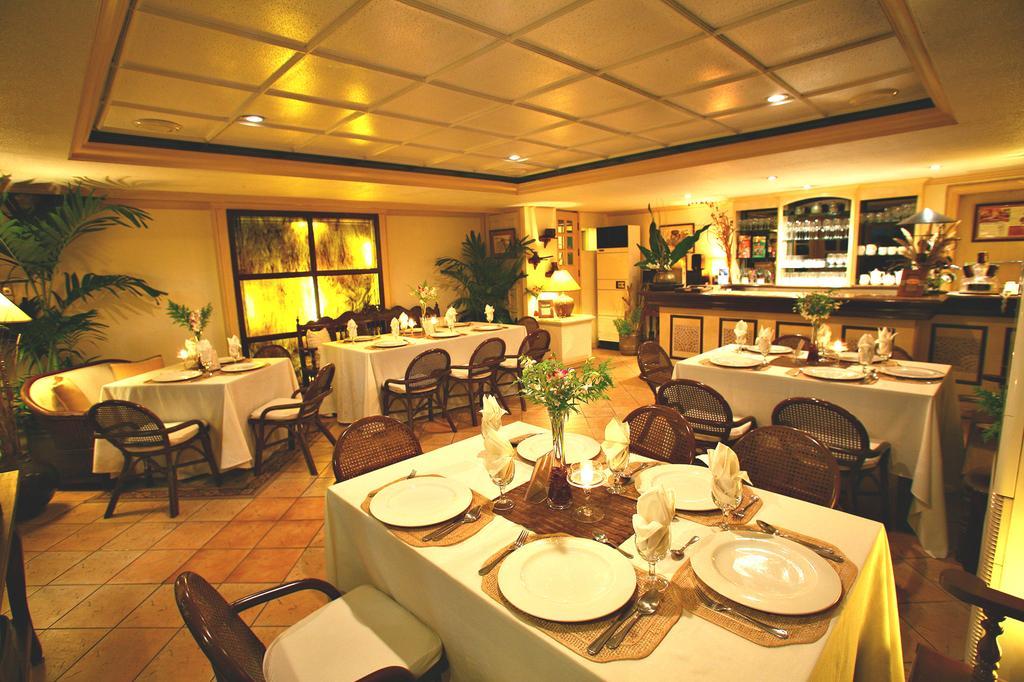Davao City Villa Margarita Hotel מראה חיצוני תמונה